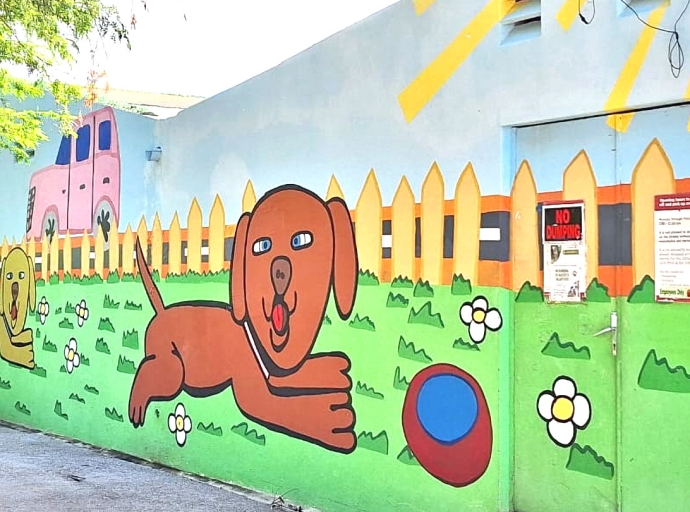 Ta pidi tur doño di mascota tene nan safe durante temporada di tira klapchi