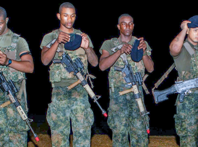 Militarnan aspirant a logra pasa prome fase y haya nan Baret