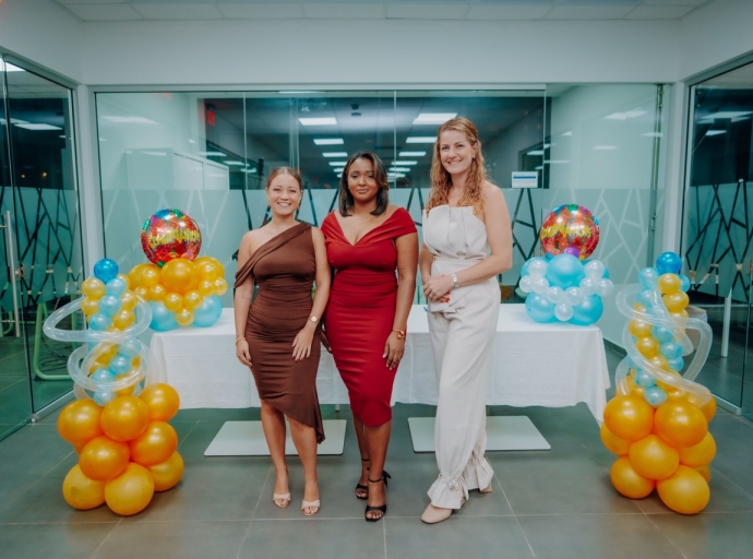 HOH Academy a celebra graduacion di 29 profesional den cuido