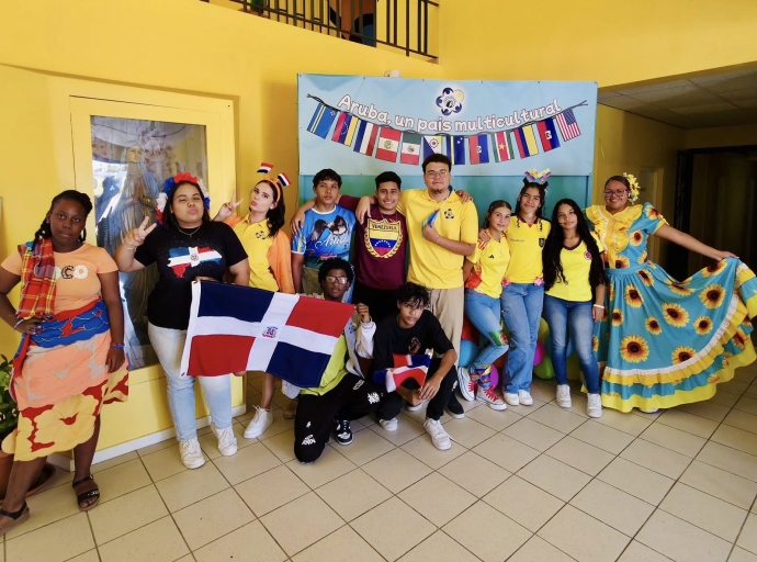 Hopi di nos hobennan ta convenci cu tin balor y principionan ta importante pa nan