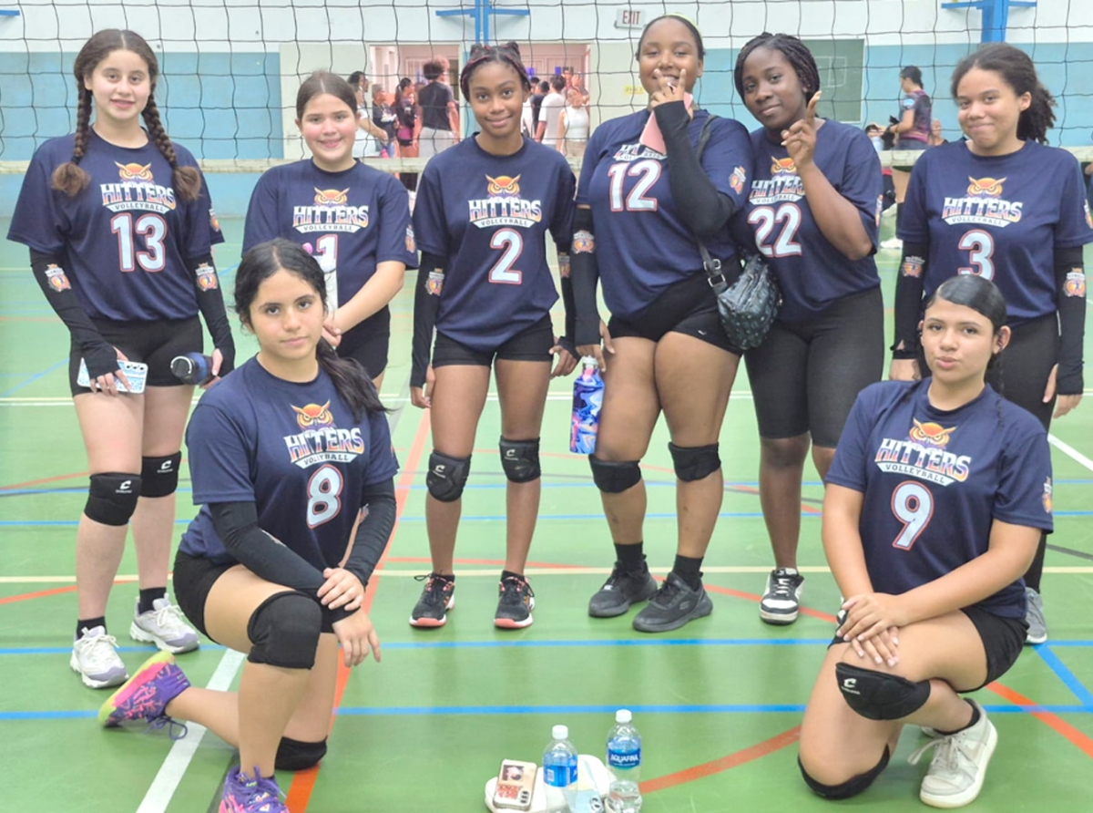 Weganan di Competencia national di Volleyball  ta sigui na Centro Deportivo Betico Croes