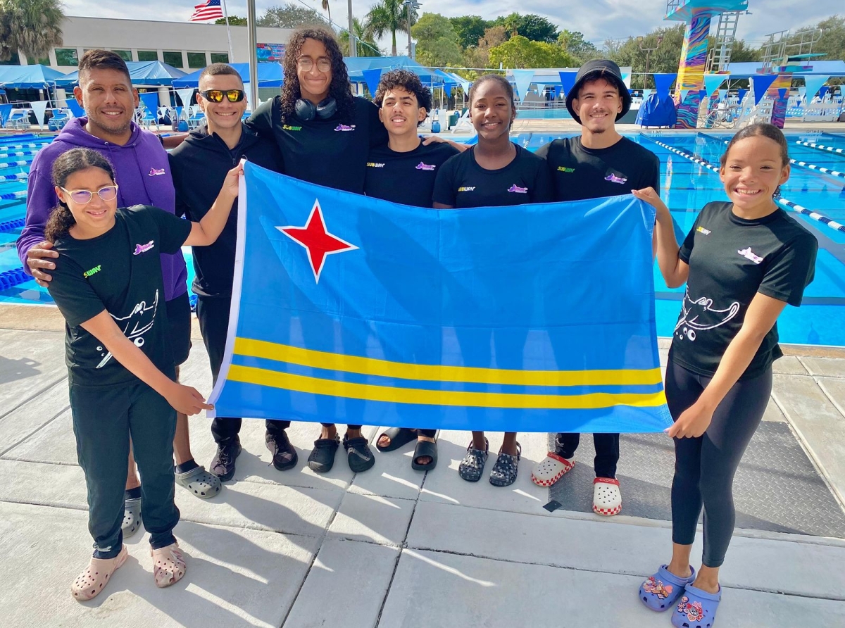 Stingray Swimming Team Aruba ta aplaudi prestacion di nan 7 atleta na Fort Lauderdale