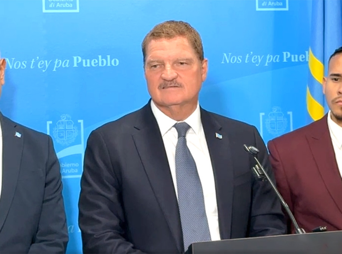 Relacionnan cu Venezuela mescos esun cu Merca, primordialmente ta cana via e canalnan di Reino Hulandes