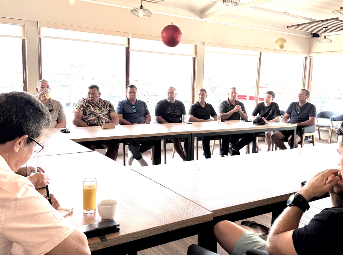 Minister Cicilia a reuni cu e piscadonan tocante diferente iniciativa pa nan