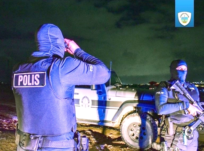 Tres aña di prison pa dos Venezolano envolvi den traficacion di 693 kilo di marihuana y 7 kilo di cocaina