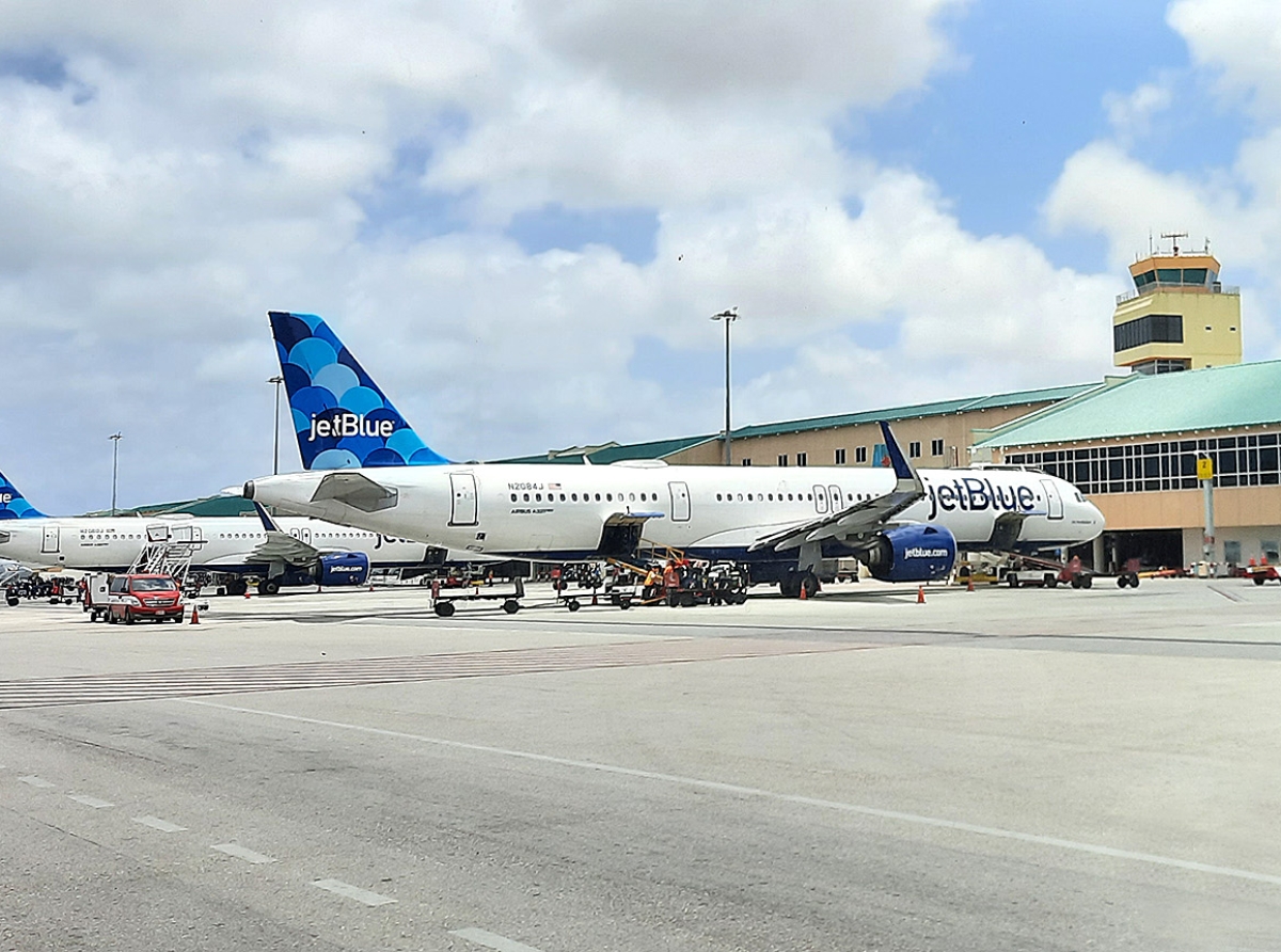 Ningun vuelo di New York ni Boston y Newark no a wordo cancela pa Aruba