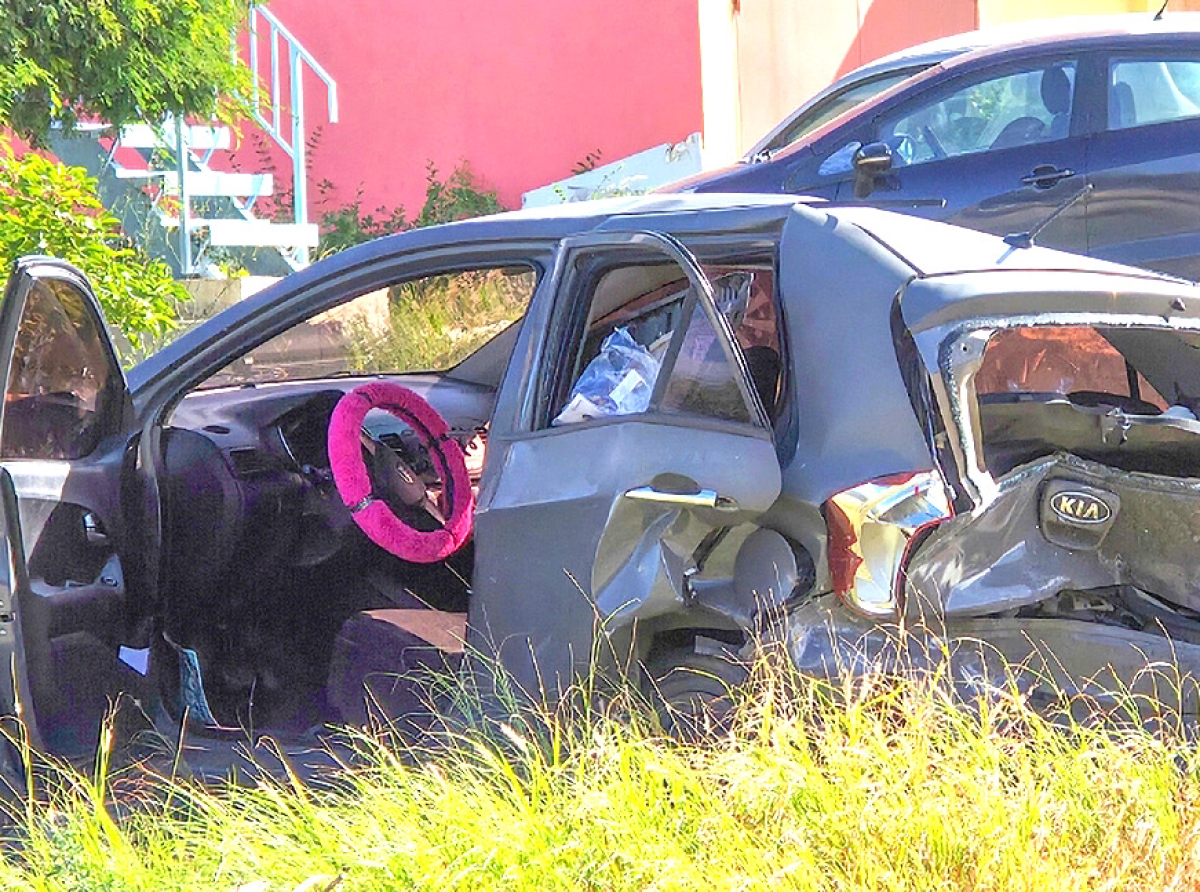 Accident fuerte riba di dos dia di Pasco na Piedra Plat cu dos herido