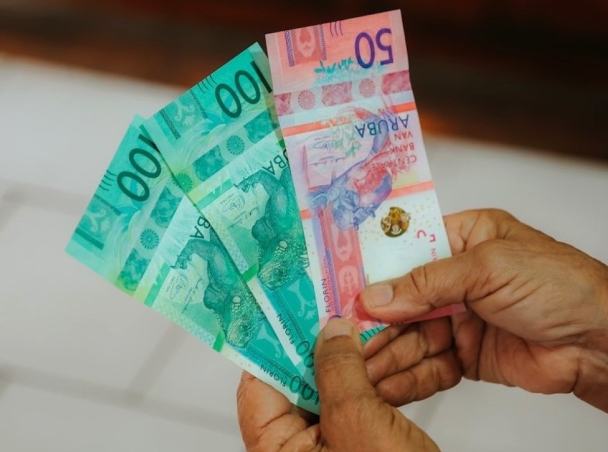 Suma di 250 Florin di Reparatietoeslag no a yega na tur pensionado