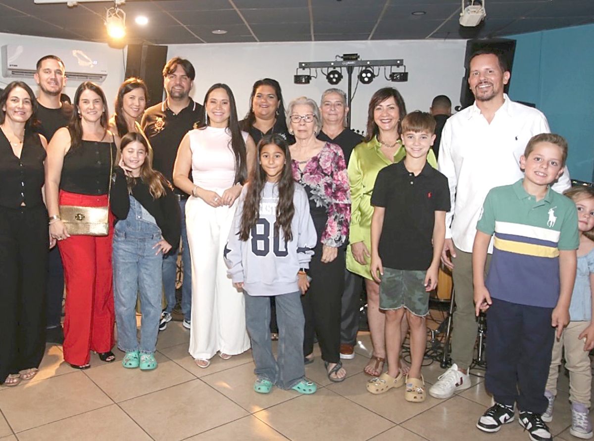Ministro Gerlien Croes a bay felicita Eagle Bowling Palace cu nan 35 aniversario