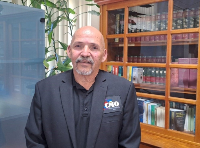 CMO a pone enfoke riba presupuesto y preparacion pa crisis den reunion den Parlamento