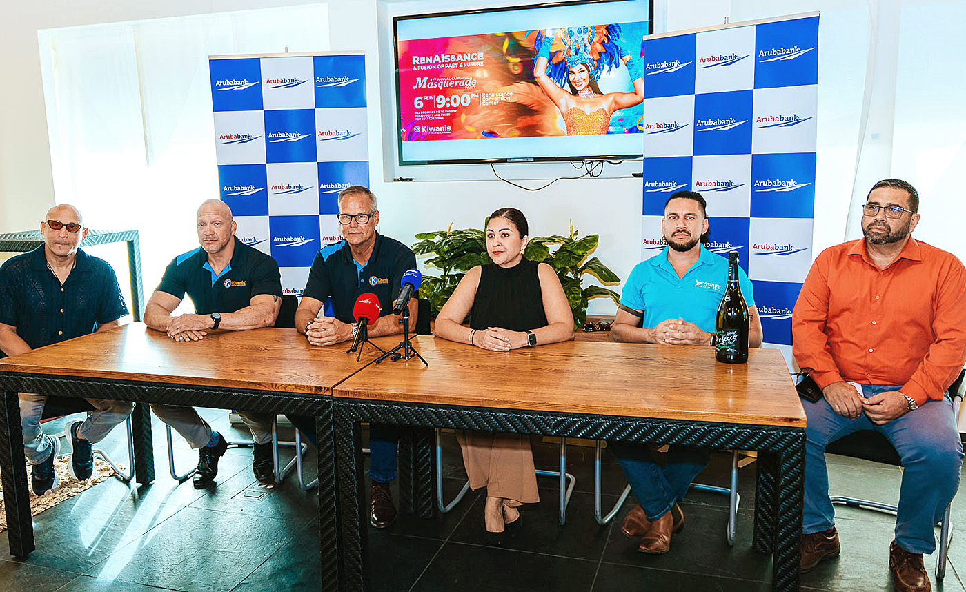    Aruba Bank ta sostene Kiwanis Club of Palm Beach cu nan Masquerade Party