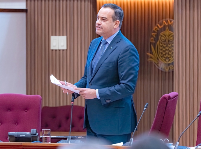 Minister Geoffrey Wever ta introduci Startersregeling pa stimula empresanan nobo