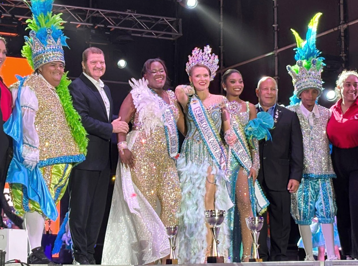 Gabriela Croes eligi como Reina Grandi di Carnaval 72