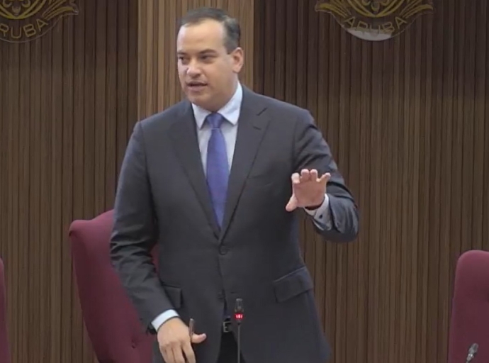 Prioridadnan den e incentivonan ta inclui maneho pa desaroya centro di Playa y San Nicolas