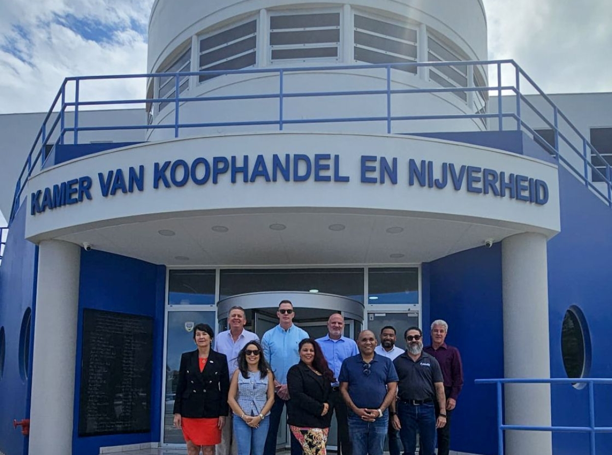 Diederik Kemmerling a bira president di Camara di Comercio