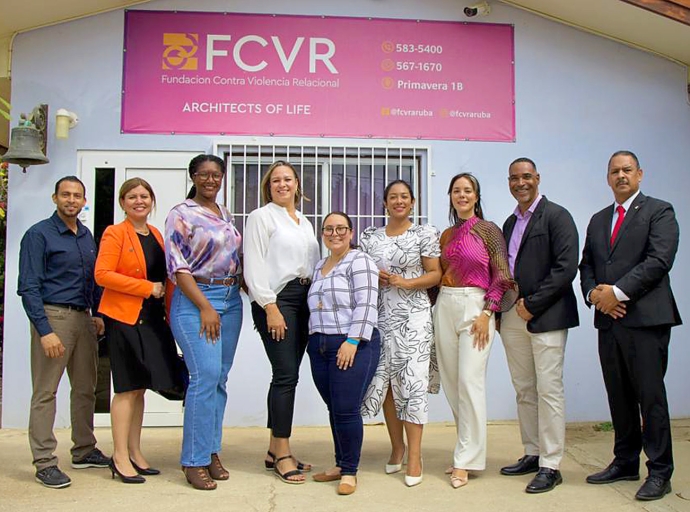 Fundacion Contra Violencia Relacional a crece di refugio pa maneho integral contra violencia