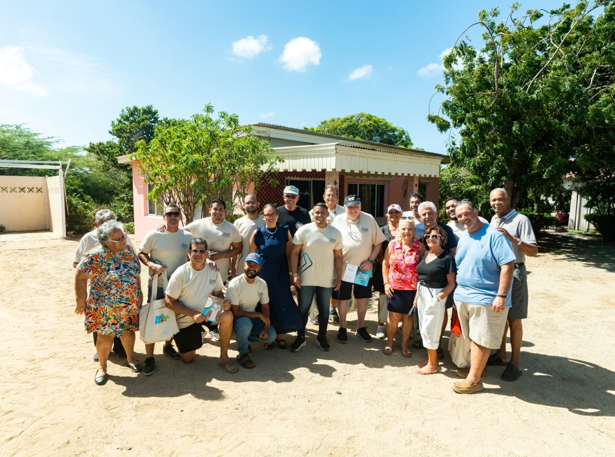 Turismo boluntario ta un manera significante pa bishitantenan duna bek na e destinacionnan