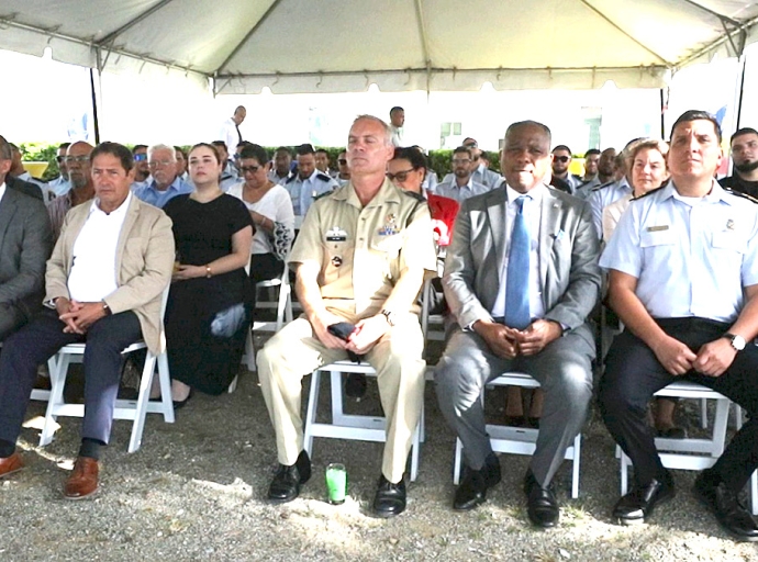 Wardacosta di Caribe Hulandes ta celebrando nan di 30 aniversario