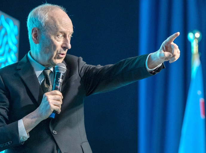 Orador internacional ta elogia vision di Aruba riba desaroyo responsabel y bienestar comunitario