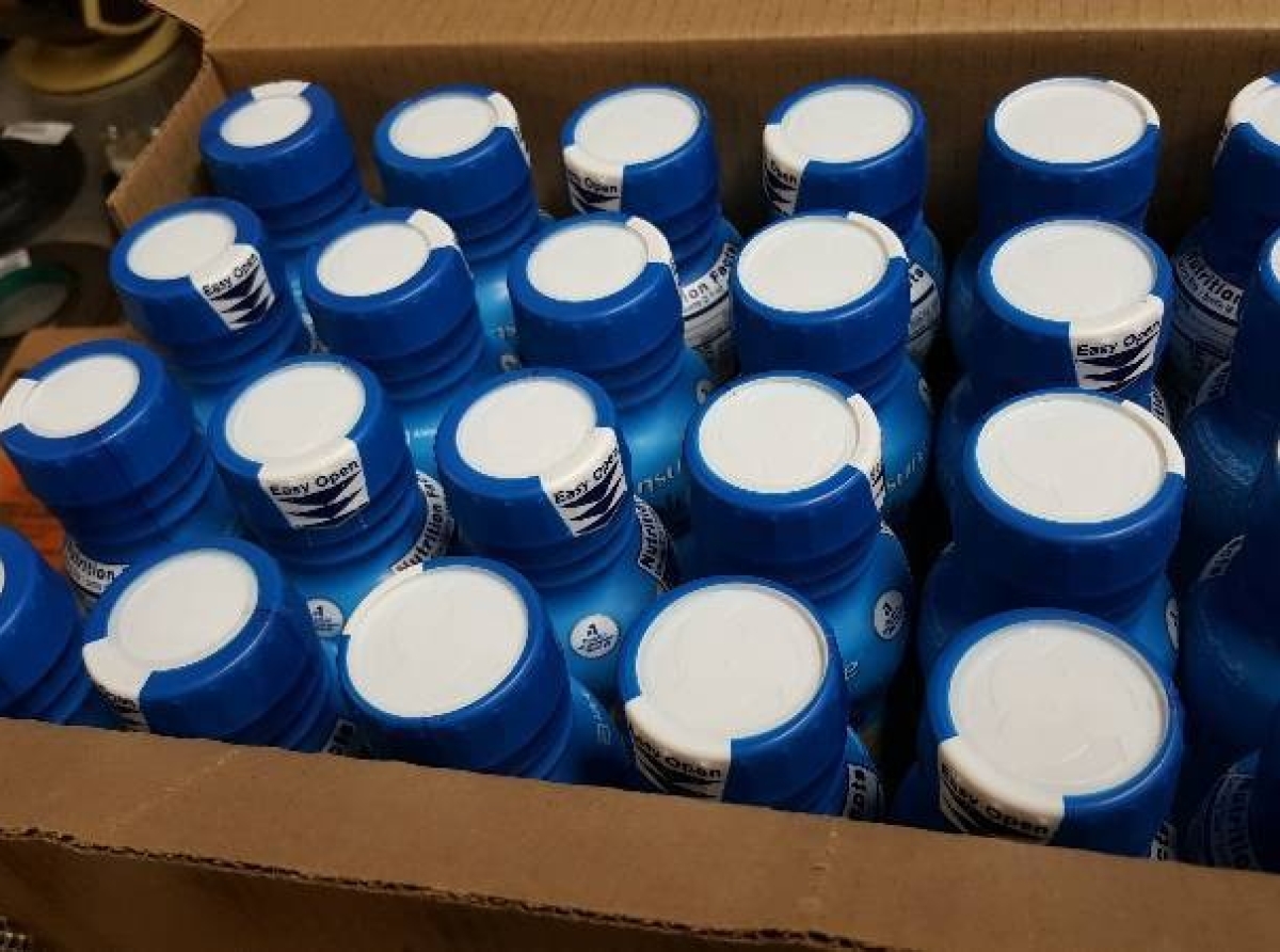 Corte di Husticia a atende caso di traficacion di cocaina likido den boter di Ensure