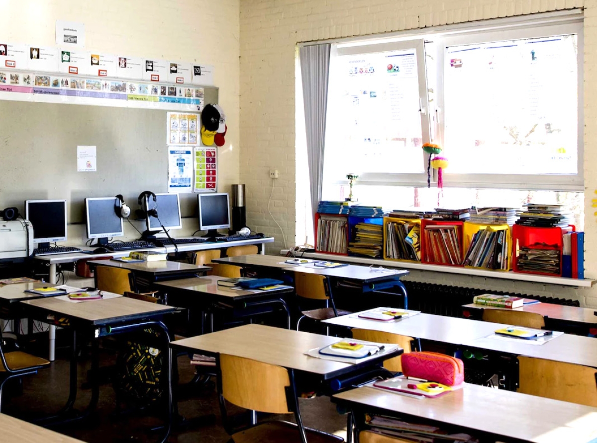 Inscripcion na SKOA ta habri pa inscribi tur mucha cu ta bay cuminsa eerste klas   