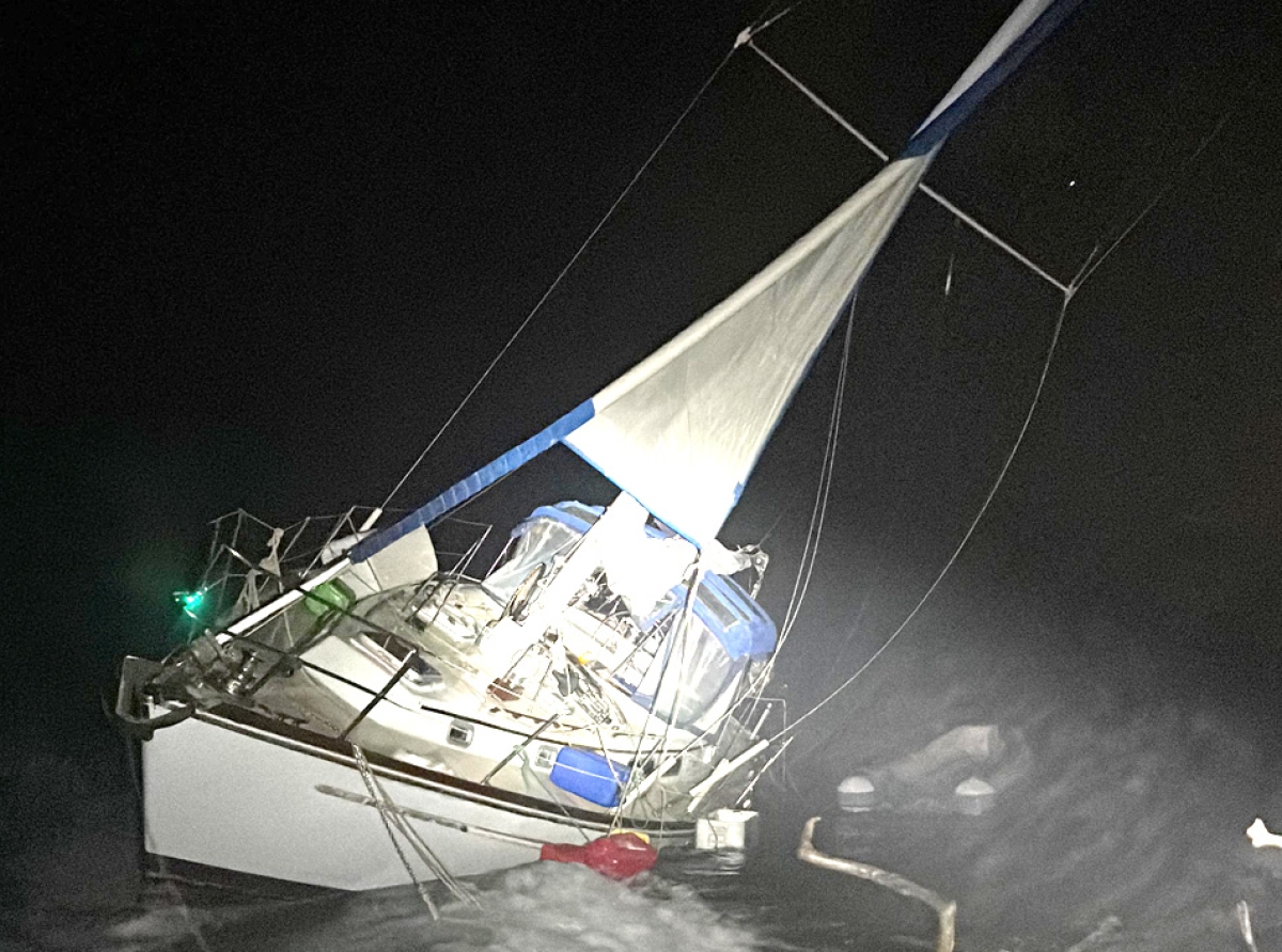 Accion di yudansa ora barco di bela a dal pega riba rif