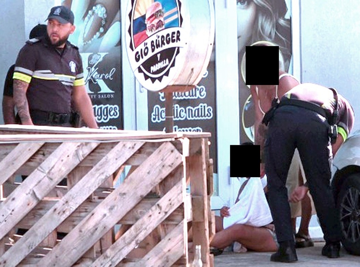 Pelea entre homber y dama a finalisa den golpi severo y posibel brasa fractura