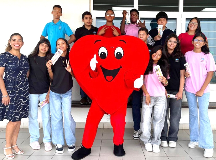 Di e forma unico aki Abraham de Veerschool a observa Dia di San Valentino