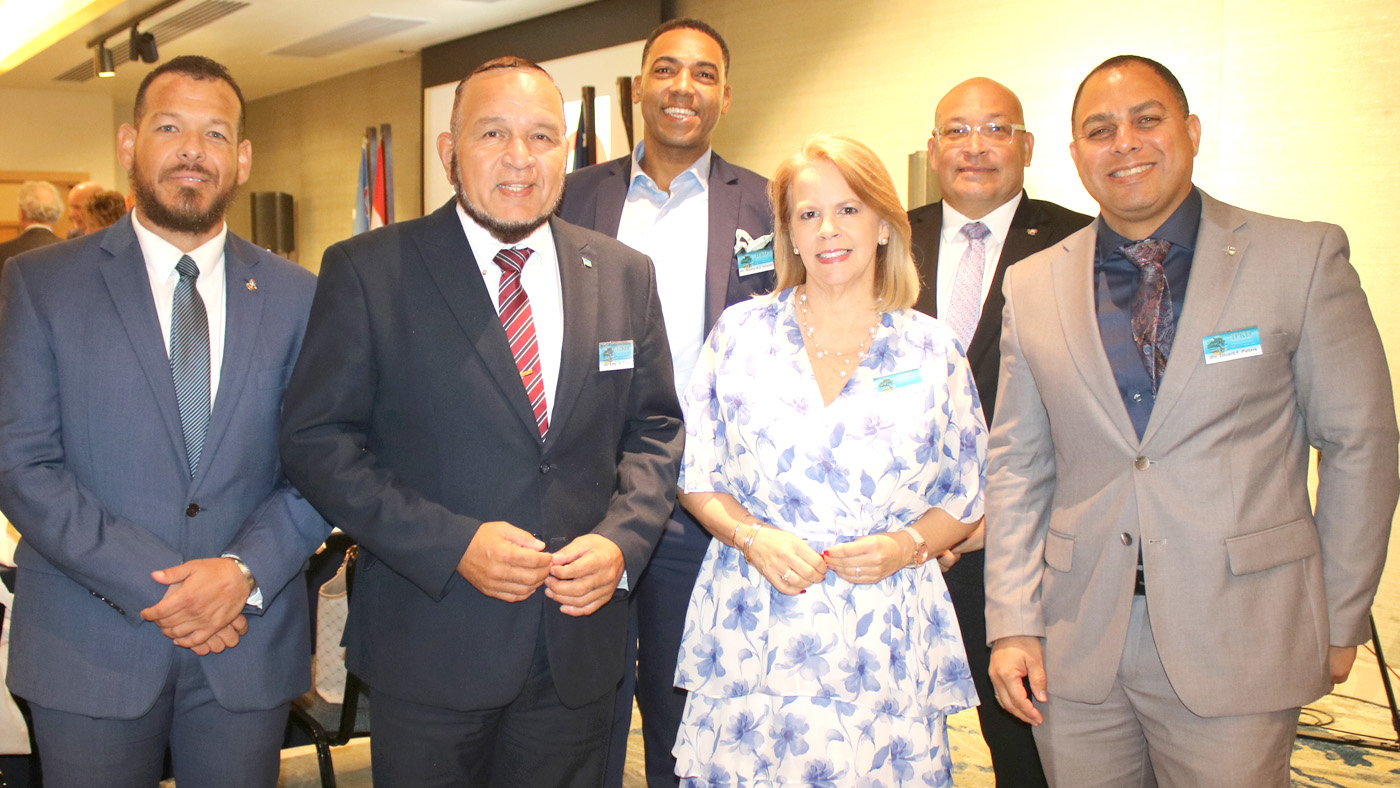 Aruba mes por maneha su finansas sin Rijkswet HOFA