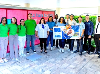 Colegio EPI ta orguyoso di por manda mas cu 30 studiante den exterior