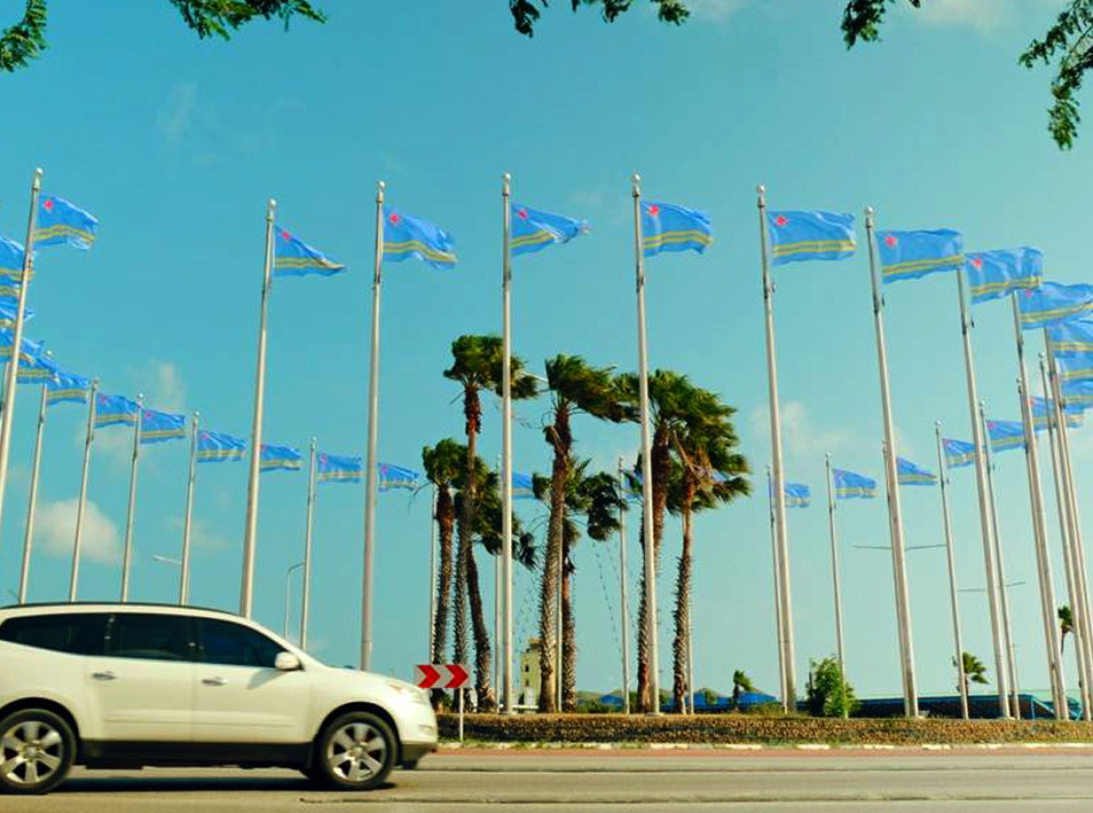 Aruba ta celebrando e 50 aña di su bandera