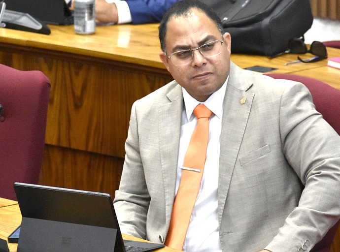 Cuido di Nos Grandinan na Aruba aworaki ta den crisis   