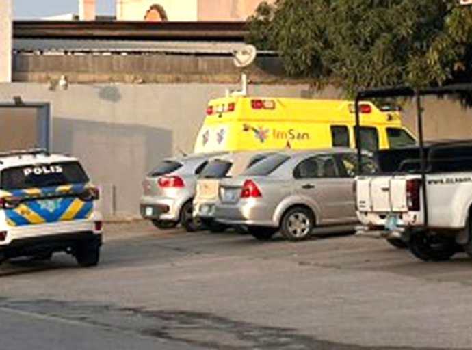 Maltrato mahos contra un dama den Italiestraat