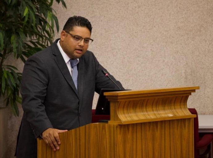 Sosten unanime pa ley cu ta aumenta castigo pa automobilista iresponsabel