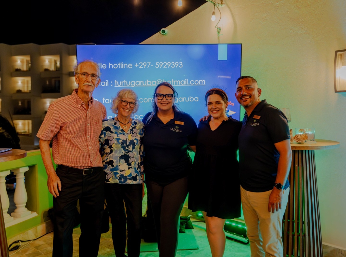 La Quinta Beach Resort a invita Turtugaruba pa conscientisa comunidad riba temporada di turtuga y comportacion responsabel na Eagle Beach