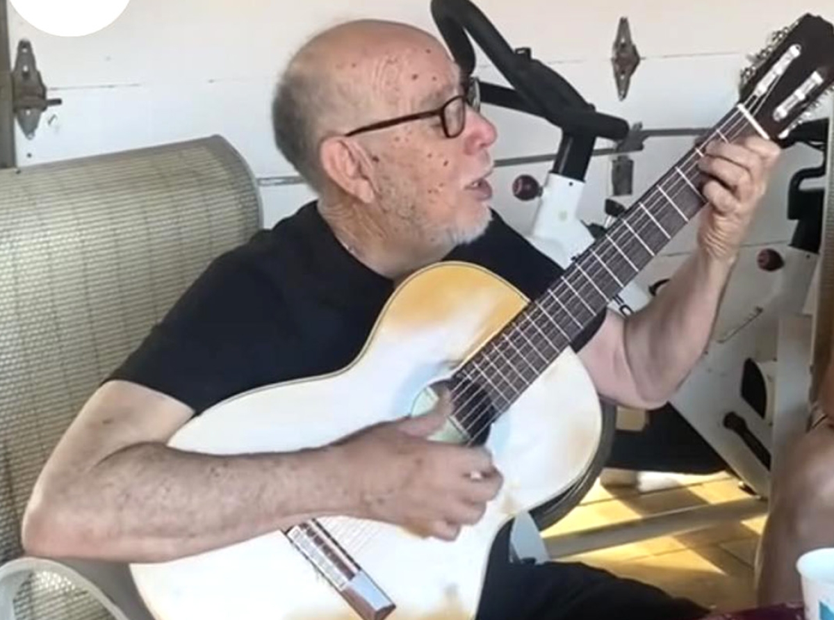 Conocido musico Edwin Kock a fayece den fin di siman