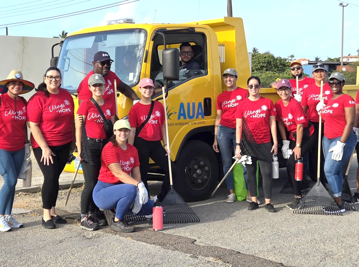 Aeropuerto a bay yuda cu boluntarionan pa proteha Shoco di Aruba
