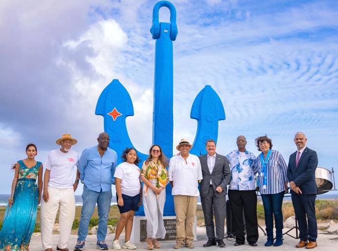 Anker historico ta simbolisa fortalesa y herencia cultural di Aruba