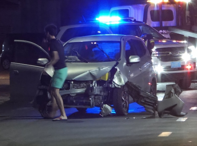 Accident na cruzada di Avenida Milio Croes