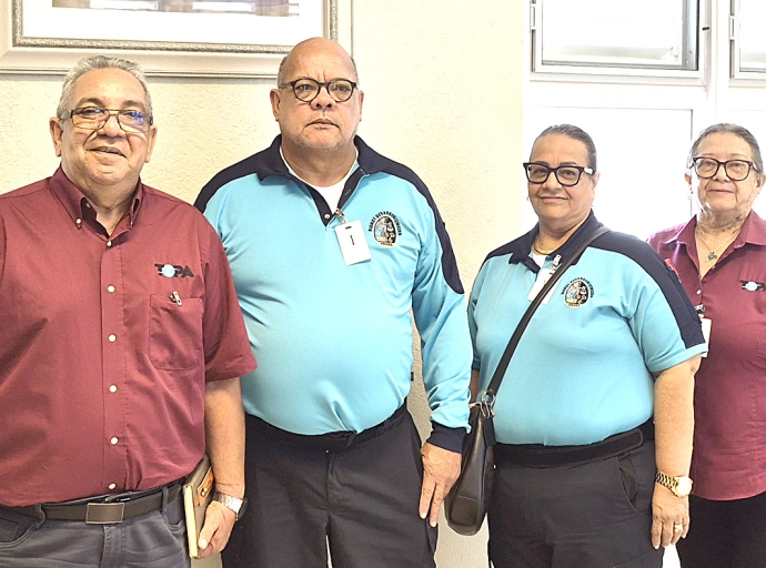 Kizas un eror cu Aruba a comete ultimo añanan ta, di a laga e instalacionnan di e refineria bay atras