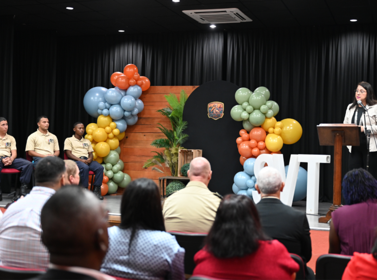 Minister Wyatt-Ras a subraya cu Sociaal Vormingstraject ta un oportunidad importante pa hobennan desaroya nan mes