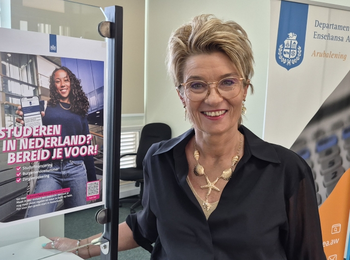 Oficina di DUO ta habri pa dos siman principalmente pa yuda studiantenan cu ta atrasa cu nan pago