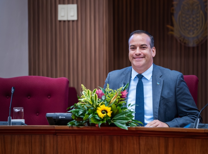 Resultado positivo y progreso continuo di e programa 'Leergang Openbare Financiën Aruba'