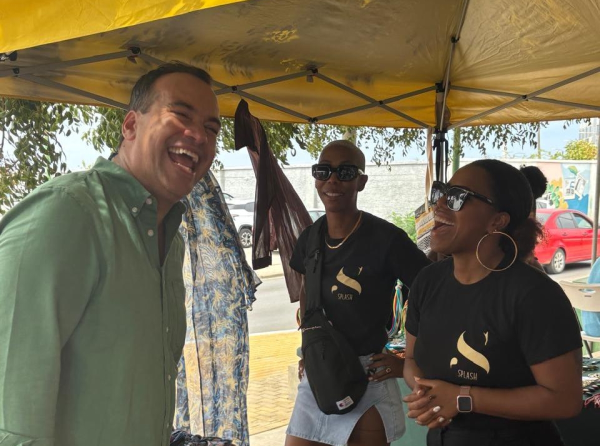 San Nicolas Pop-Up Market ta crece como motor di economia local  