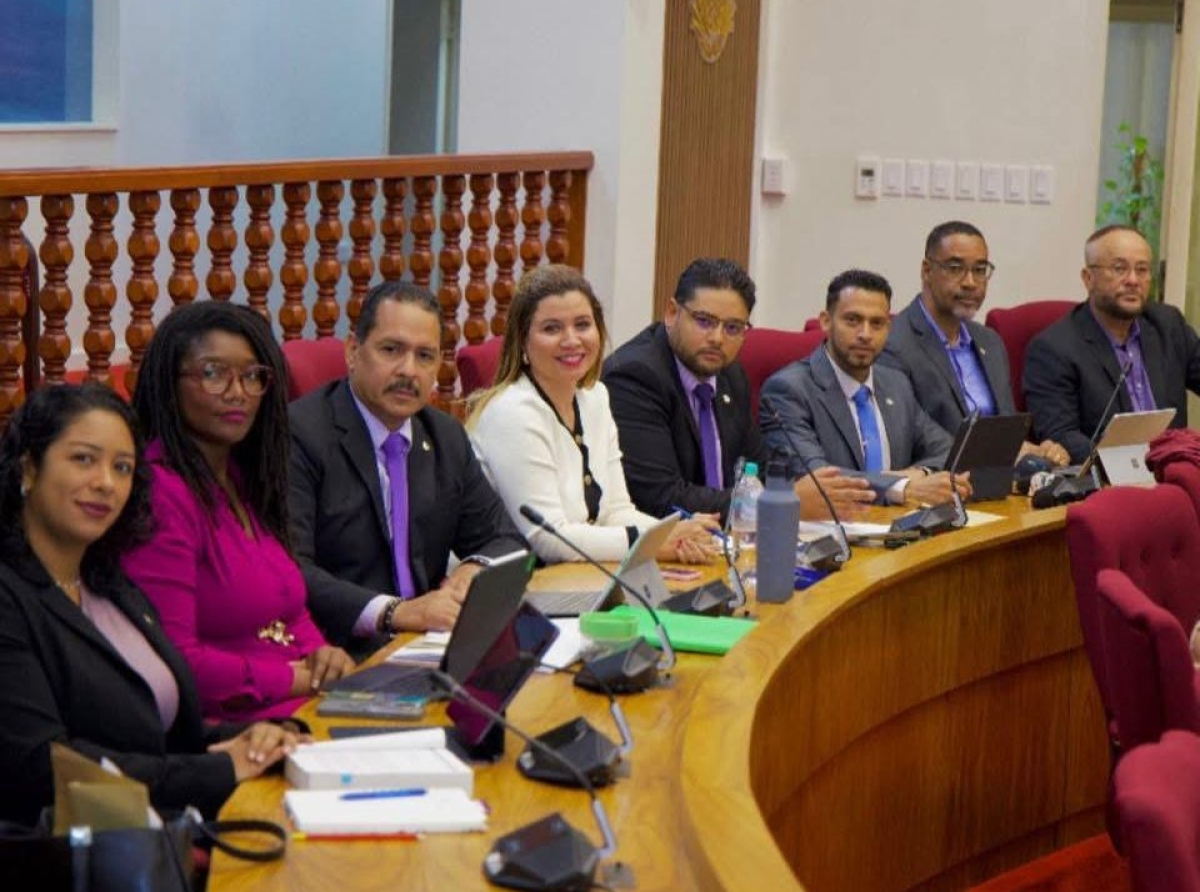 Un aña di gobernacion AVP–Futuro a logra pone un estilo di gobernacion mas cerca di pueblo