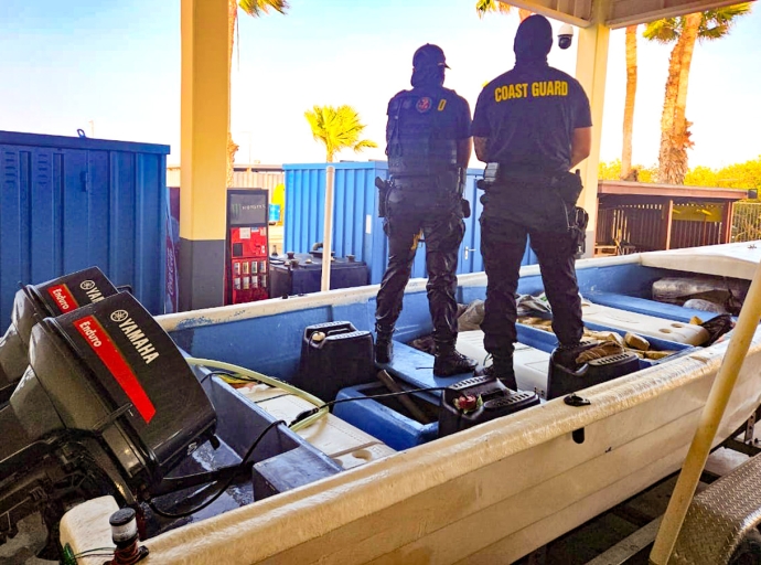 Dos homber condena na mas cu 7 aña di prison pa ta envolvi den importacion di riba 700 kilo di droga