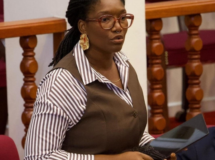 Gasta prome y legalisa despues ta debilita nos estado di derecho