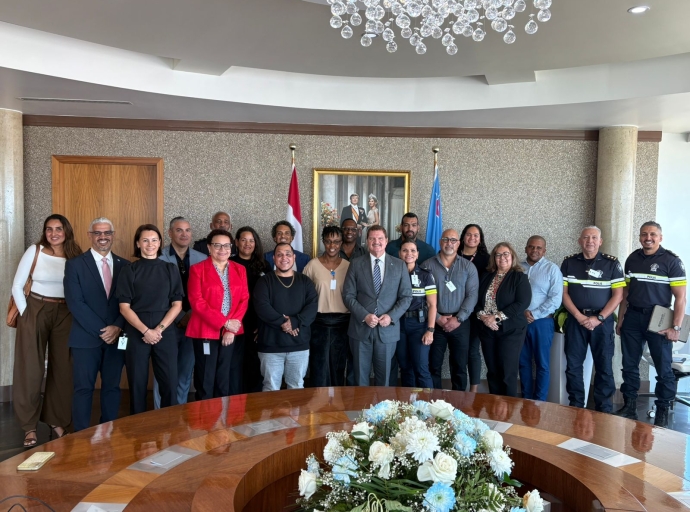 Presentacion di 'Fieldlab' ta enfoca riba prevencion y seguridad den comunidad