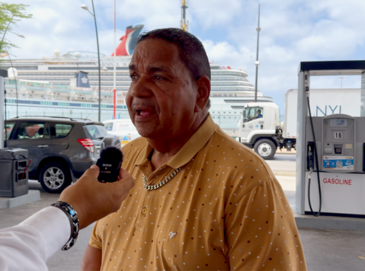 Pueblo ta solidario cu decision di gobierno pa absorba aumento den prijs di combustibel