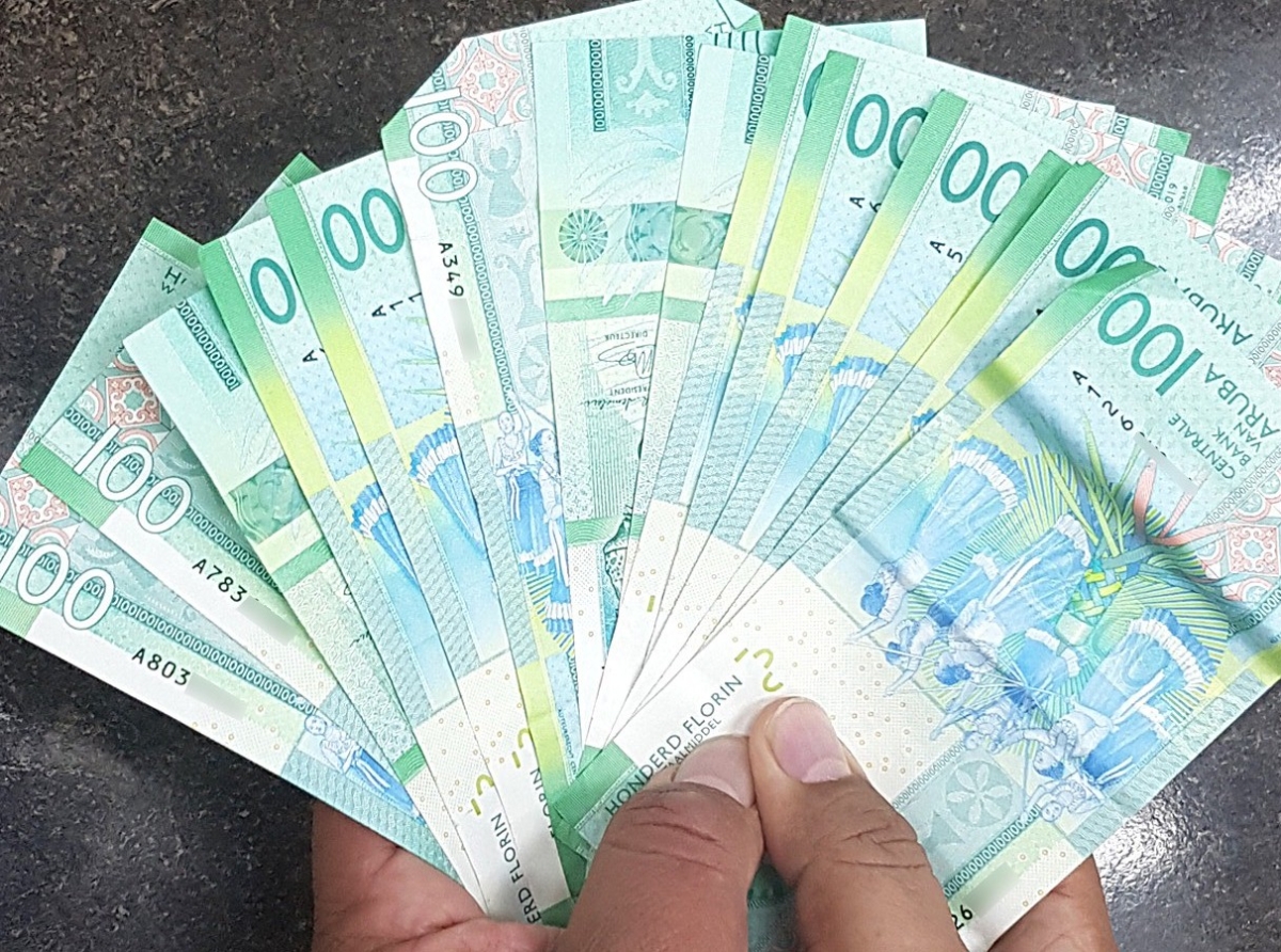 Hopi migrante bibando legal na Aruba sin acceso na servicionan esencial 